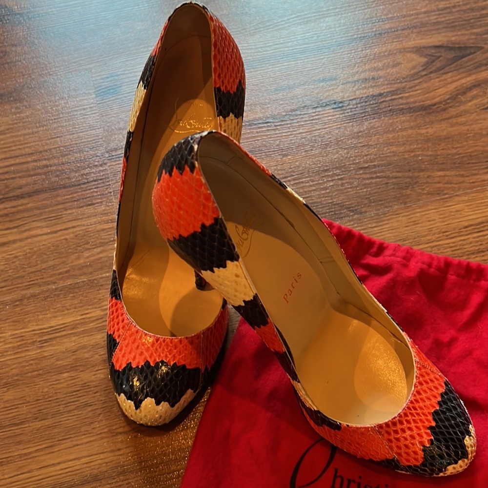 NWT CHRISTIAN LOUBOUTIN - Picture 2 of 12